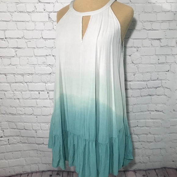 Umgee Dresses & Skirts - Umgee | Ombre Dress Ruffle Hem Keyhole Neckline